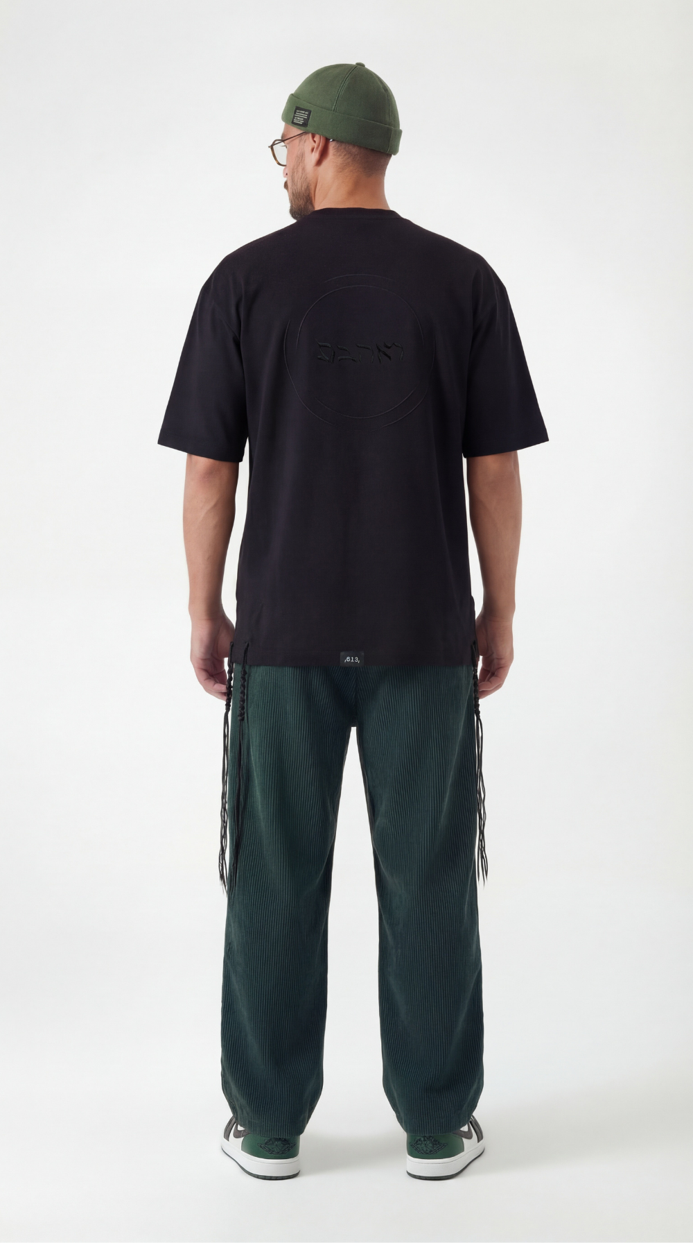 613 - Oversized T-Shirt with Tzitzit