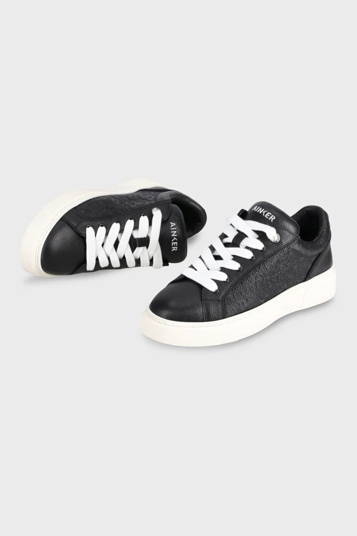 Ainker Pivot White/Black Leather