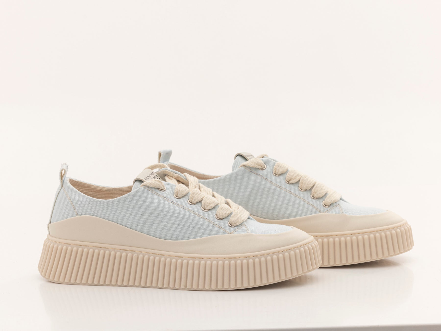 MAISON 9 PARIS Sneakers - Blue Sky Cover
