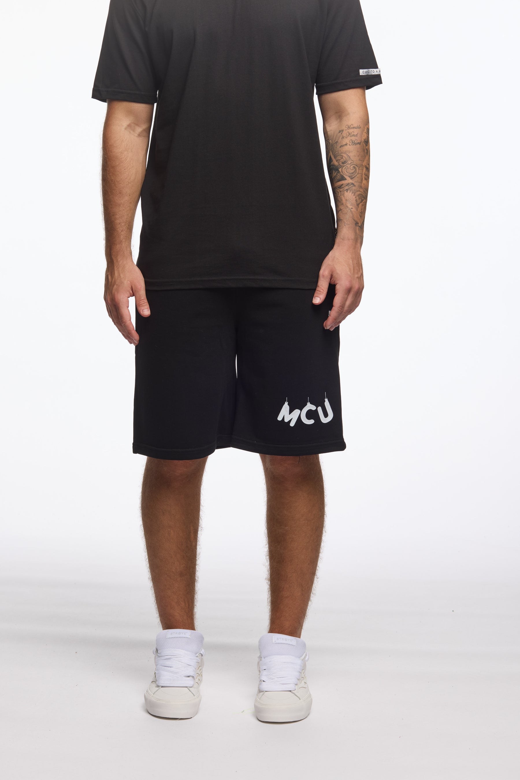 MCU Short Pants Logo Print