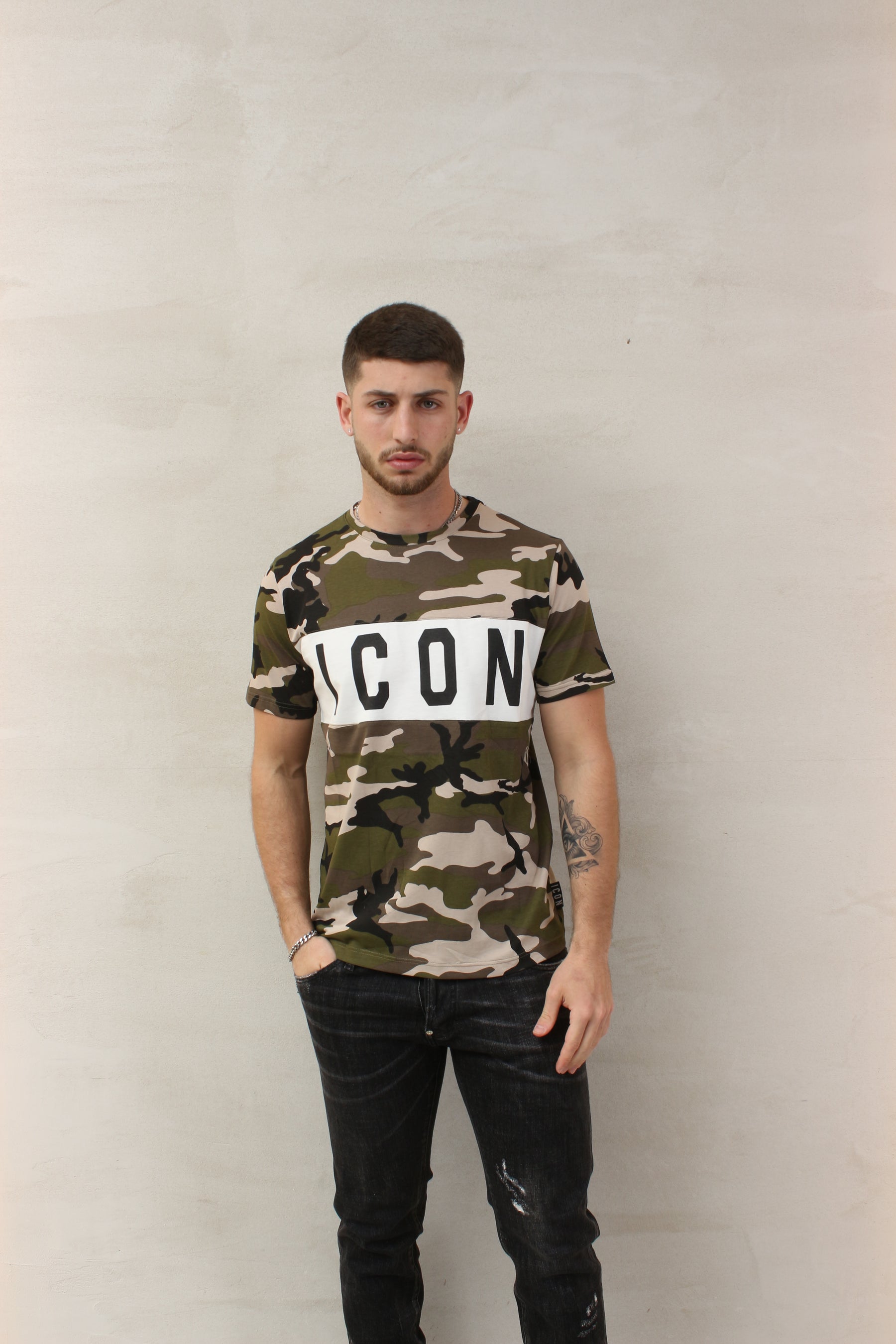 ICON T-Shirt Logo Slim Fit