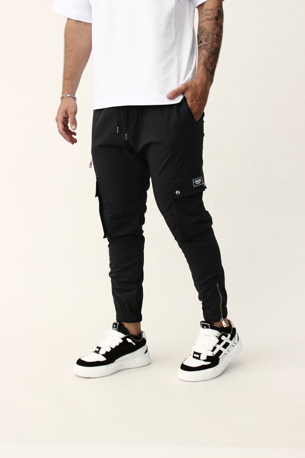 CREW Milano Bruno Cargo Pants