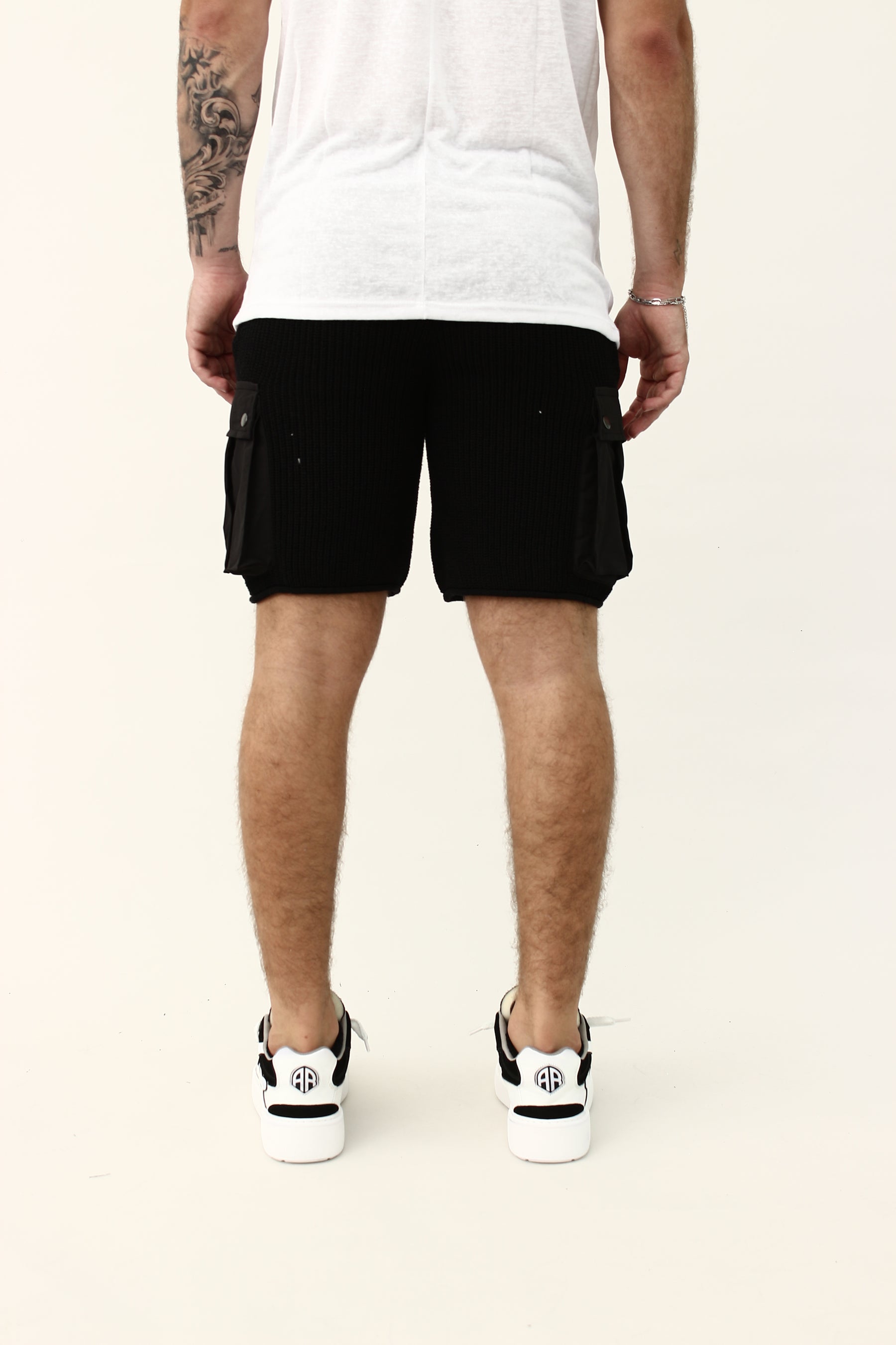 CREW Milano Knitted short cargo pants Black