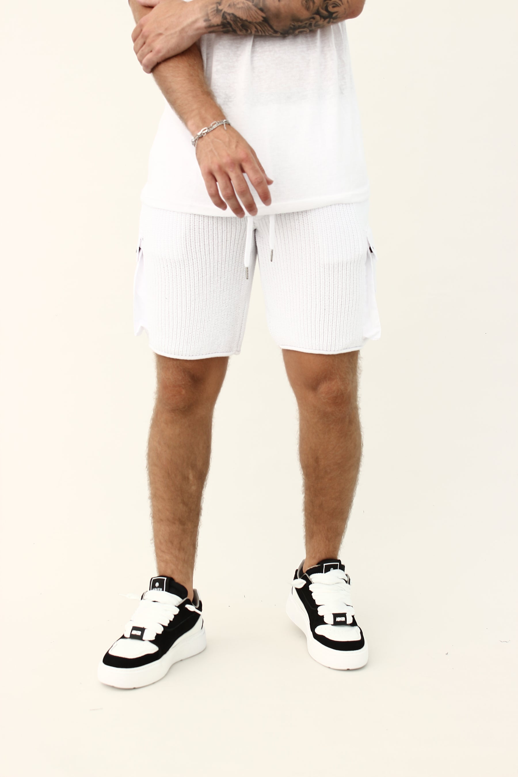 CREW Milano Knitted short cargo pants White