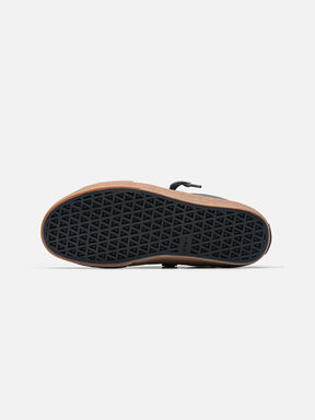 STRAYE Logan Puff - Street