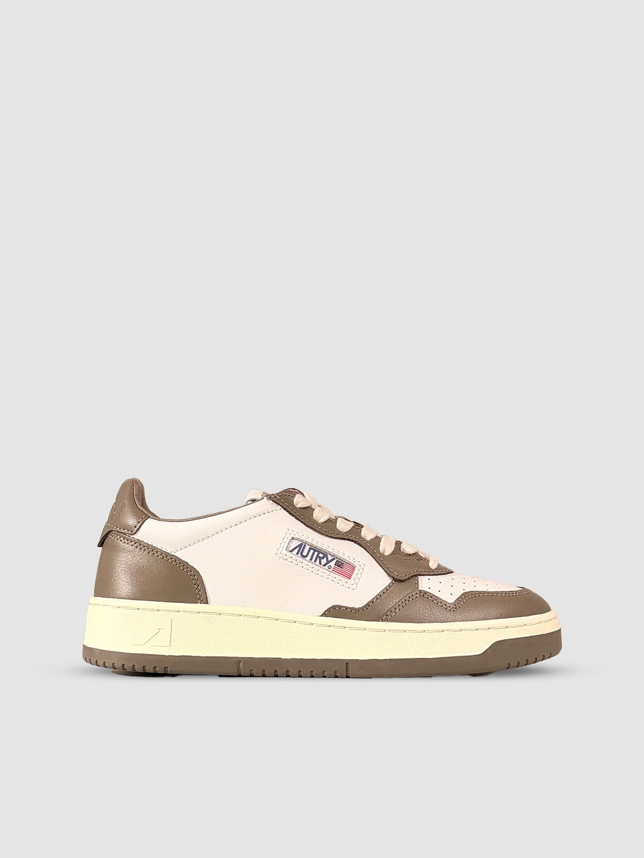 Autry Sneakers FW27 - AULM WB68