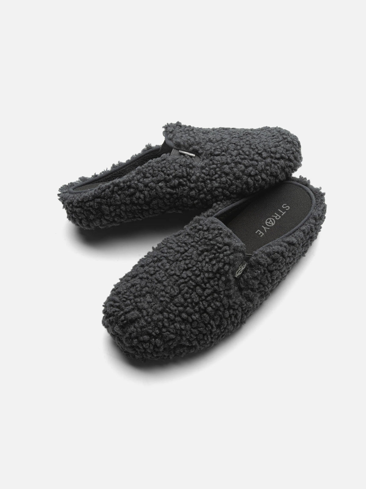STRAYE Ventura Mule - Furry Carbon