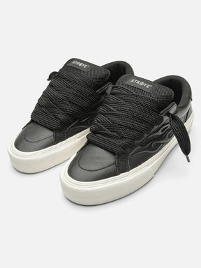 STRAYE Logan Puff - Black Bevel