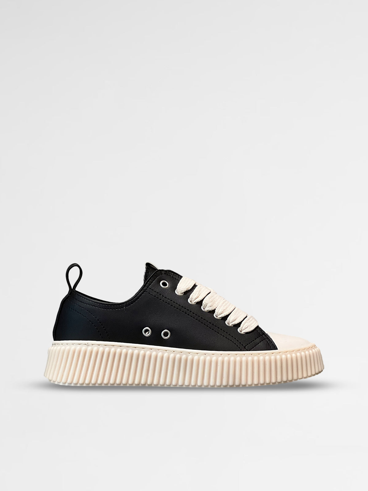 MAISON 9 Sneakers