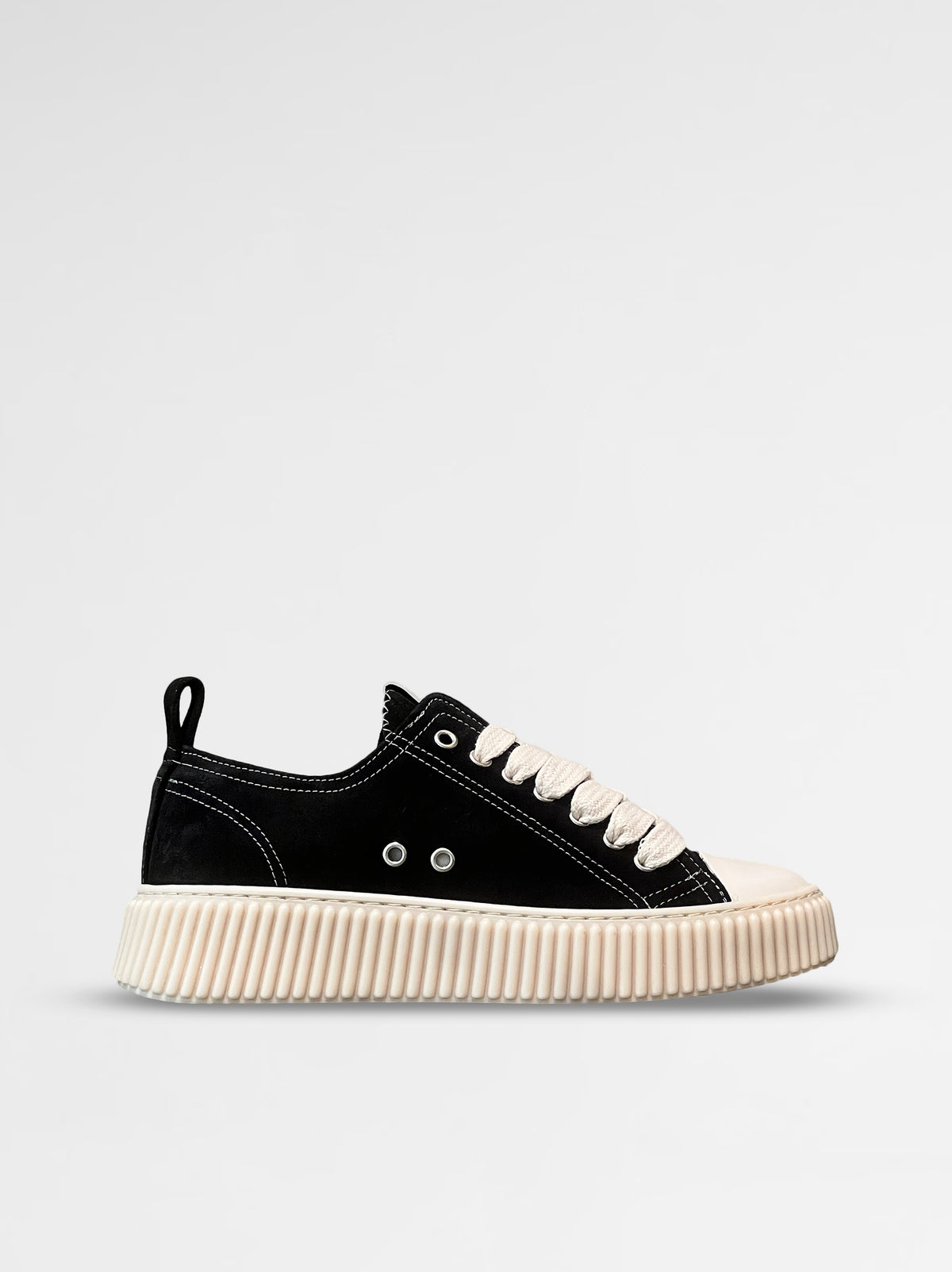 MAISON 9 Sneakers
