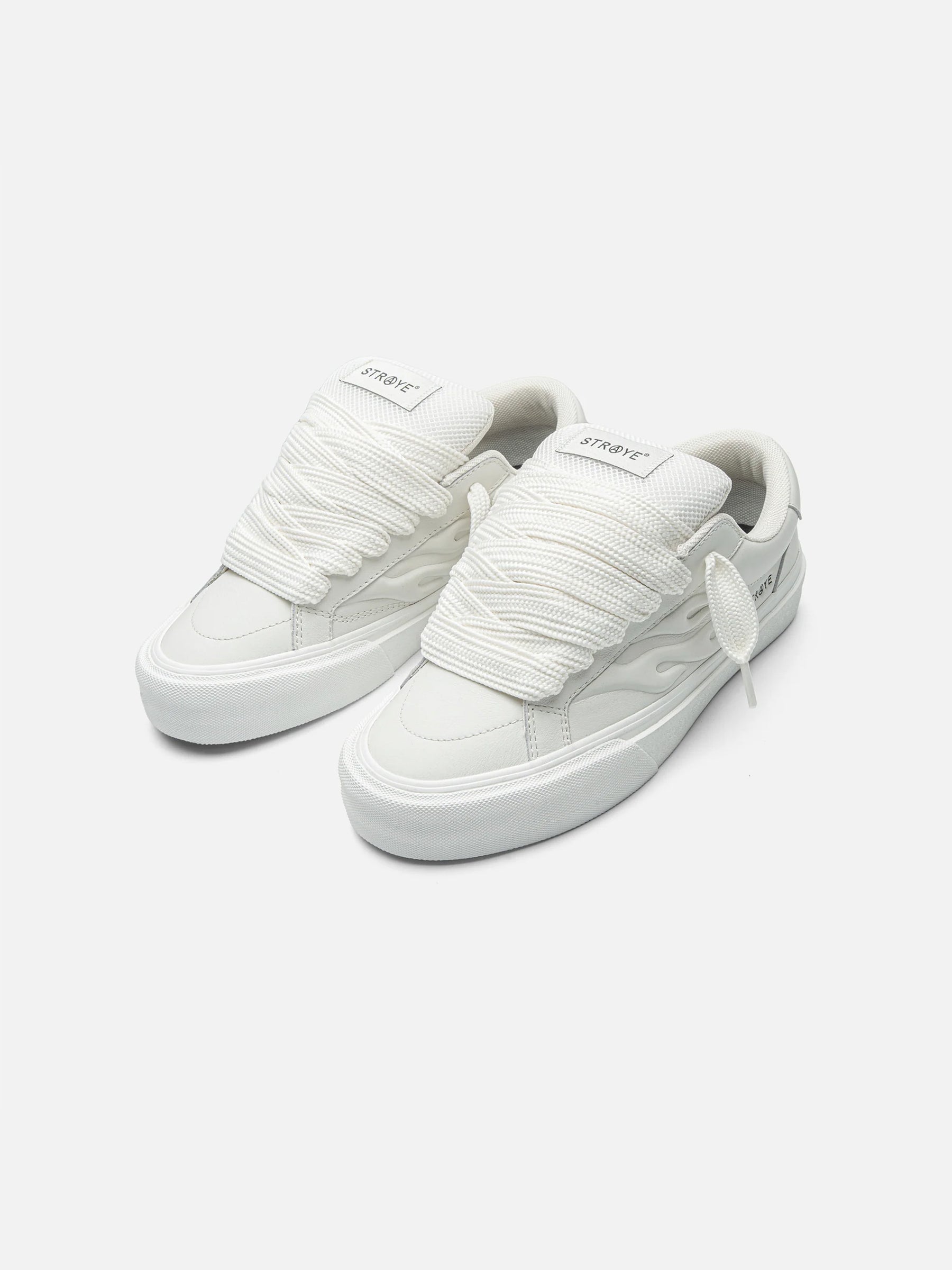 STRAYE Logan Puff - Blanco Bevel