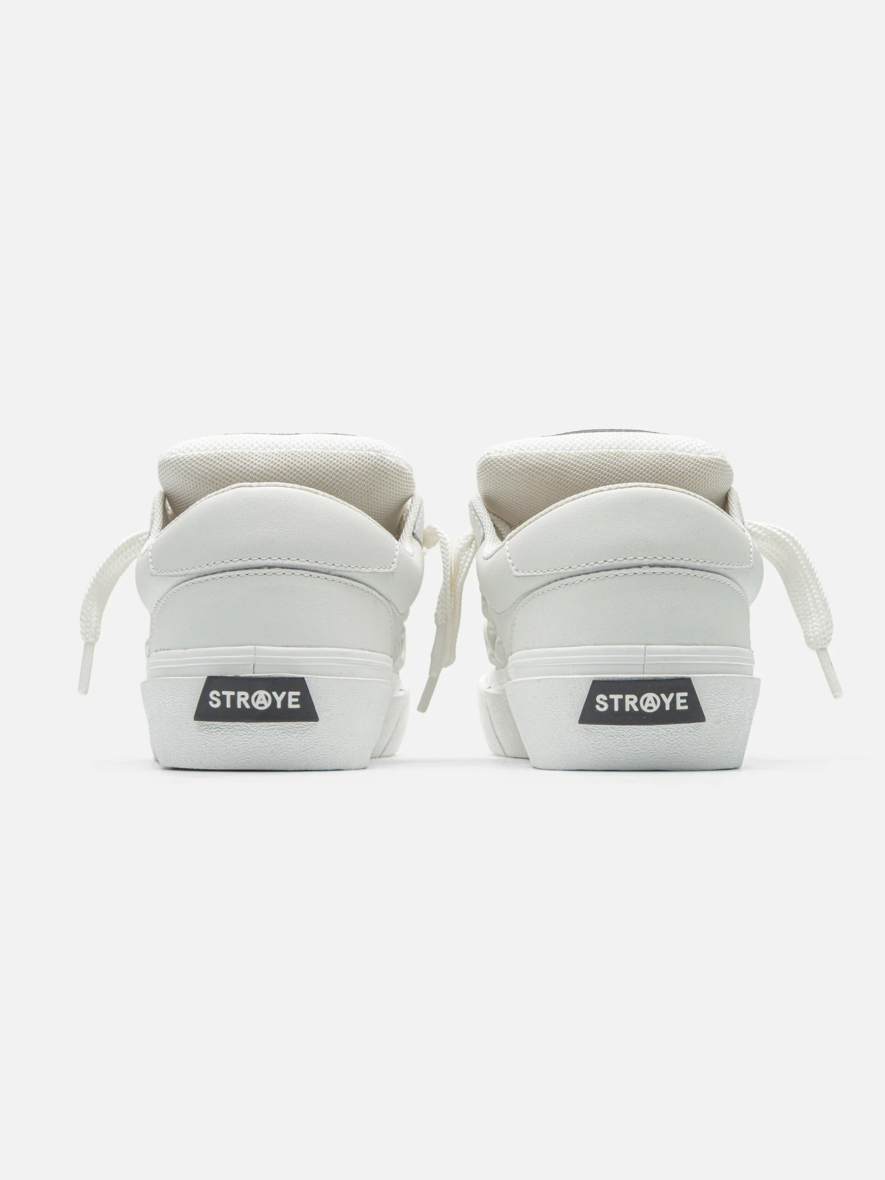 STRAYE Logan Puff - Blanco Bevel