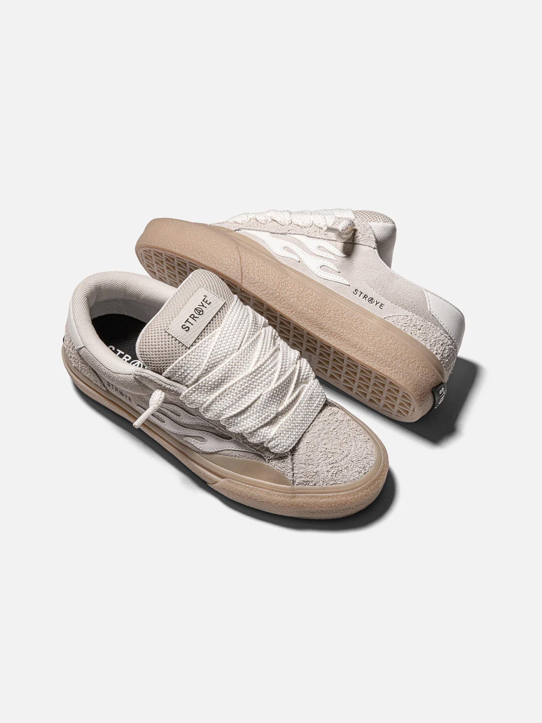 STRAYE Logan Puff - Cream Crepe