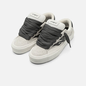 STRAYE Logan Puff - Blanco Carbon