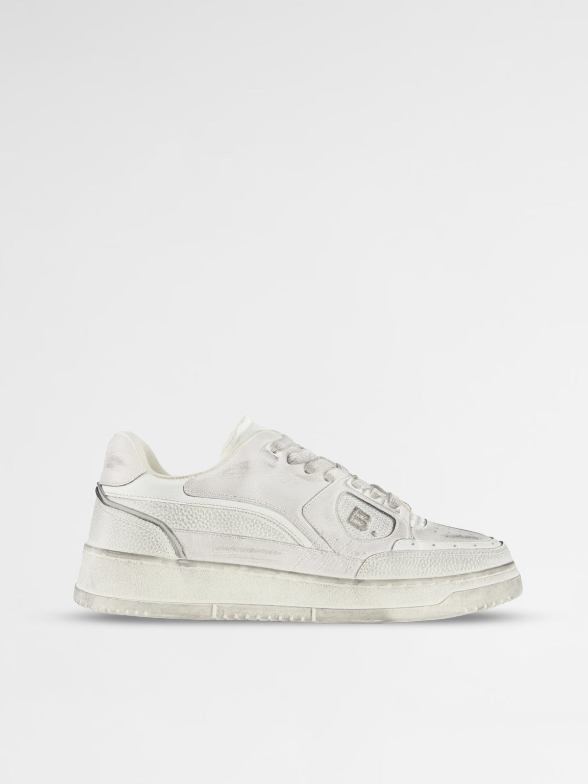 BLACK DOT. Sneakers Street Frame