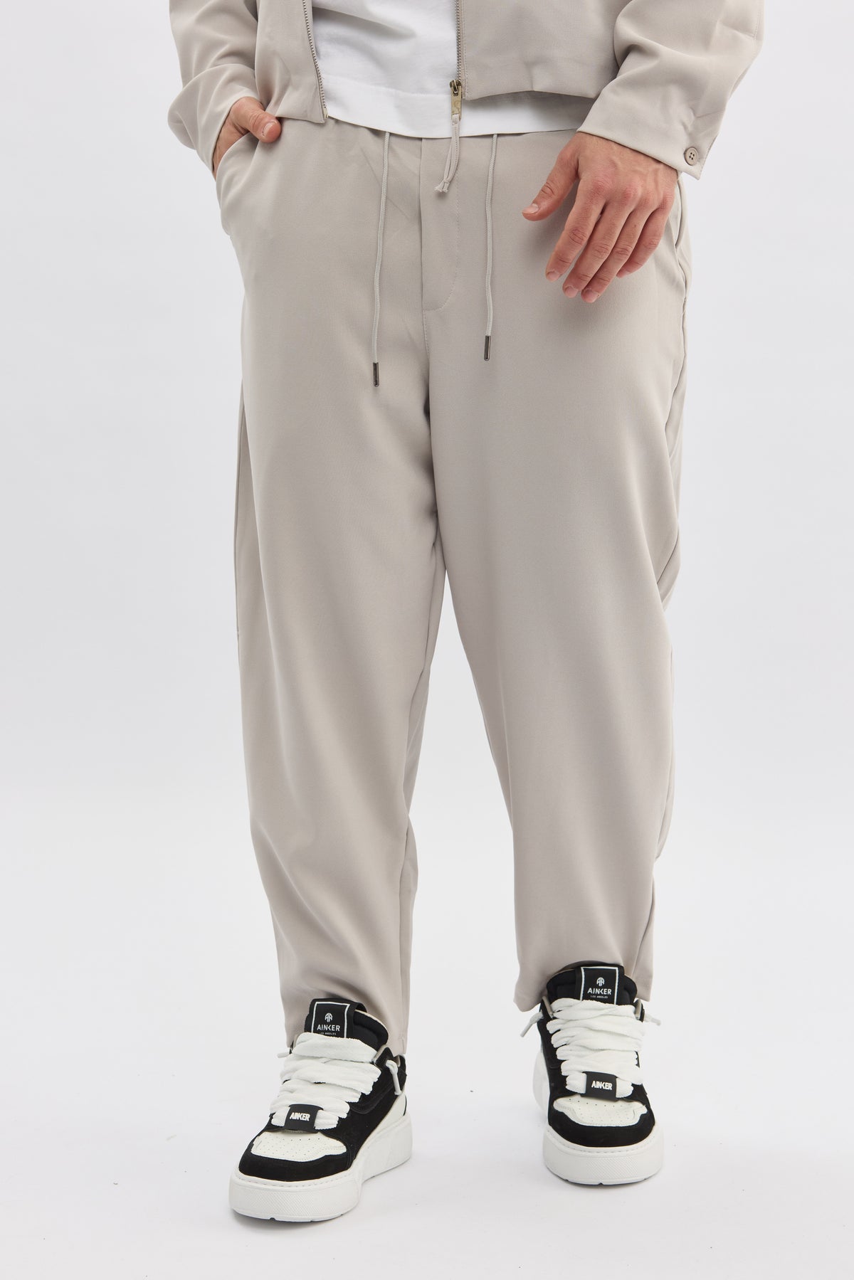 Crew Milano Beige Relaxed Joggers