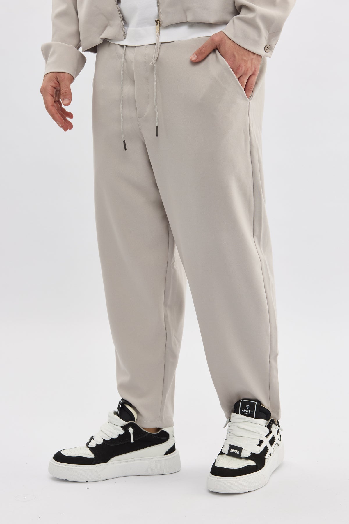 Crew Milano Beige Relaxed Joggers