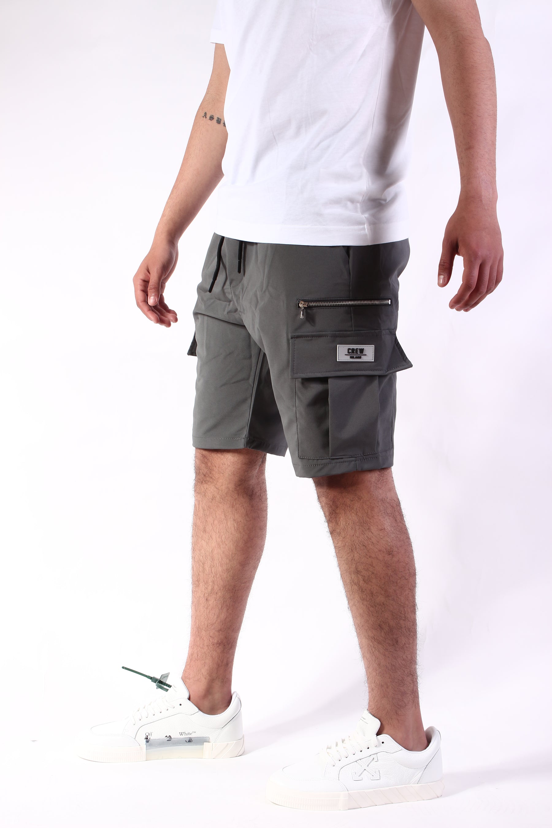 CREW Dark Grey Short Cargo Pants Zipper Wide Pocket