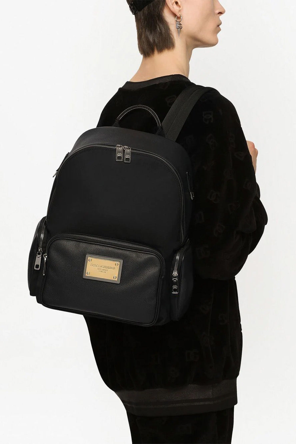 Dolce & Gabbana multi-pocket logo-plaque backpack